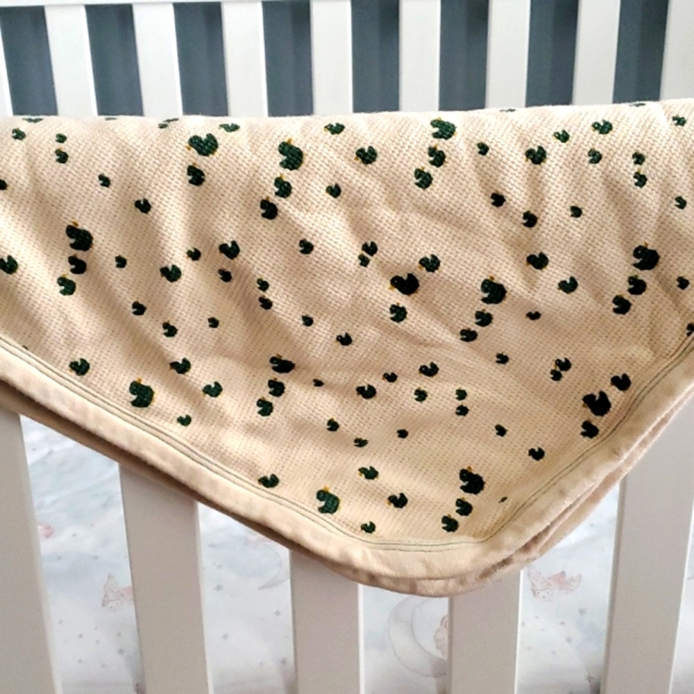 Fin and vince cream waffle green duck blanket.